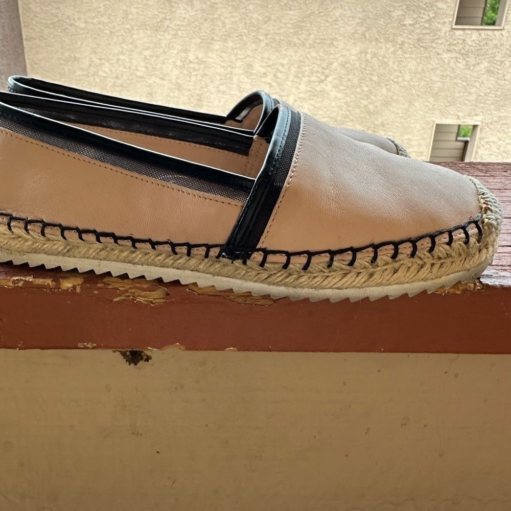 Karl Lagerfeld Paris Nude Alaine Leather Women’s Espadrilles sz 6.5